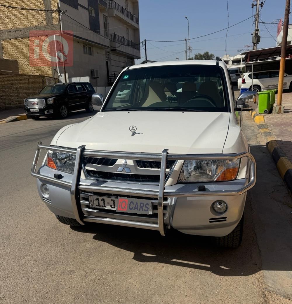 میتسوبیشی پاجیرۆ